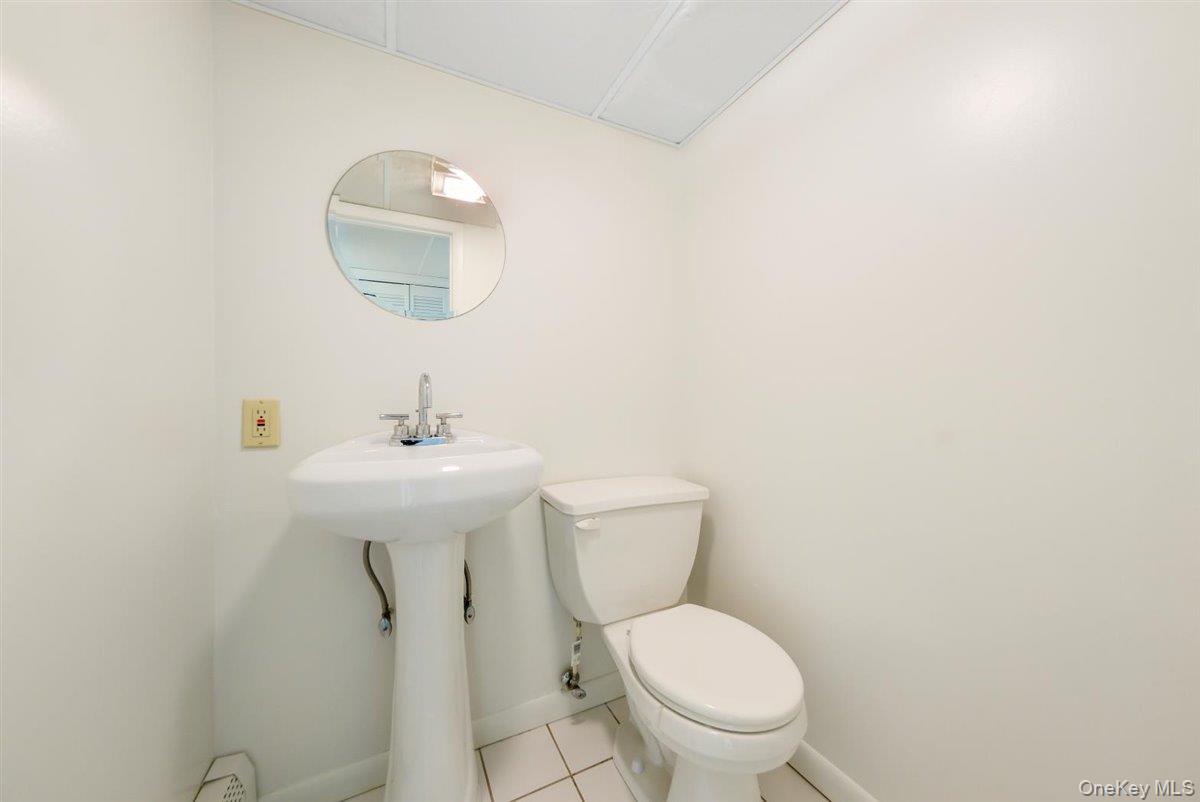 22 Quaker Hill Road Property Photo 31