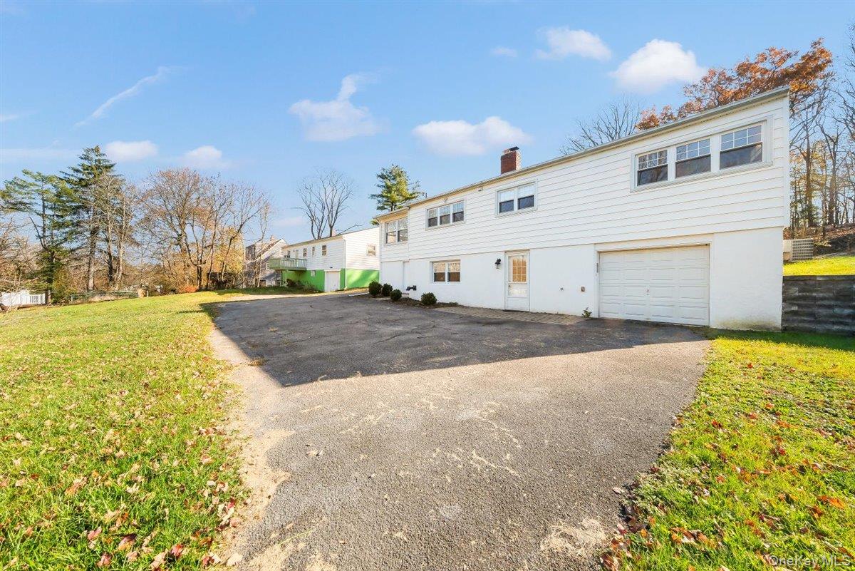 22 Quaker Hill Road Property Photo 36