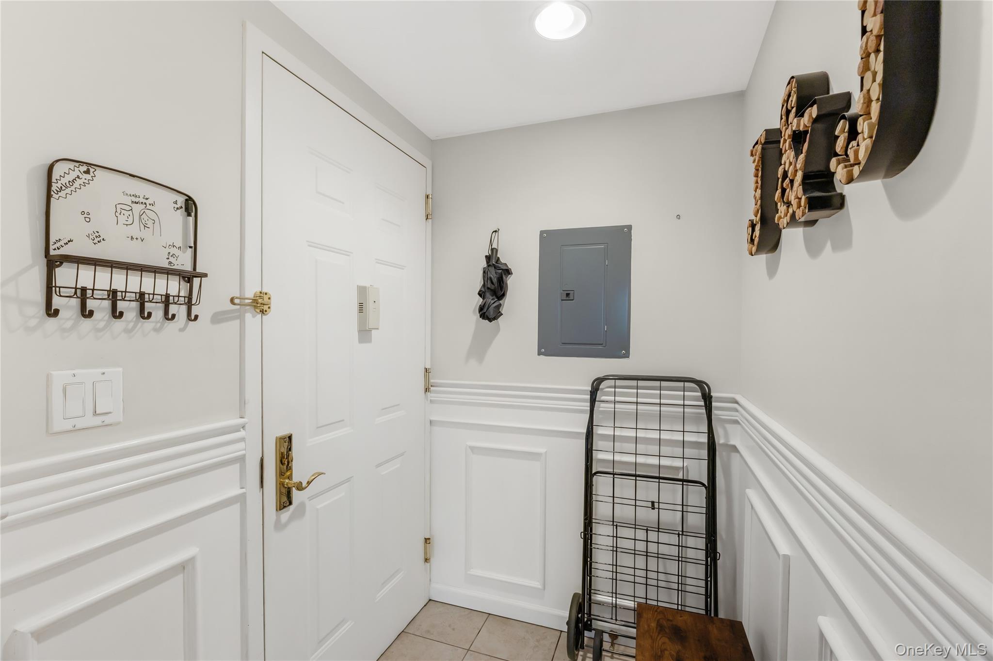 242 Maple Avenue 319 Property Photo 4