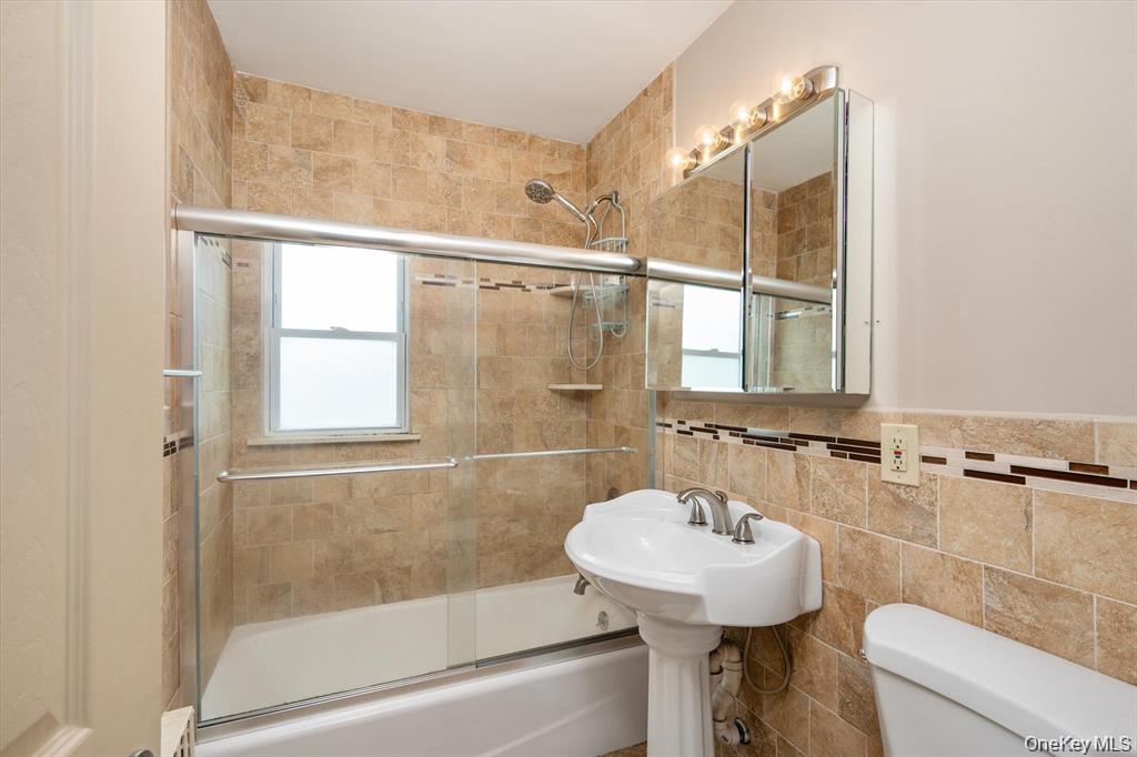 23 Rosebud Avenue Property Photo 12