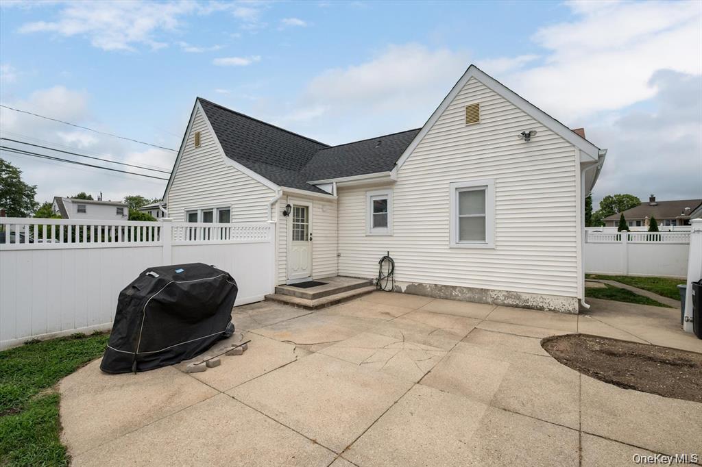 23 Rosebud Avenue Property Photo 18