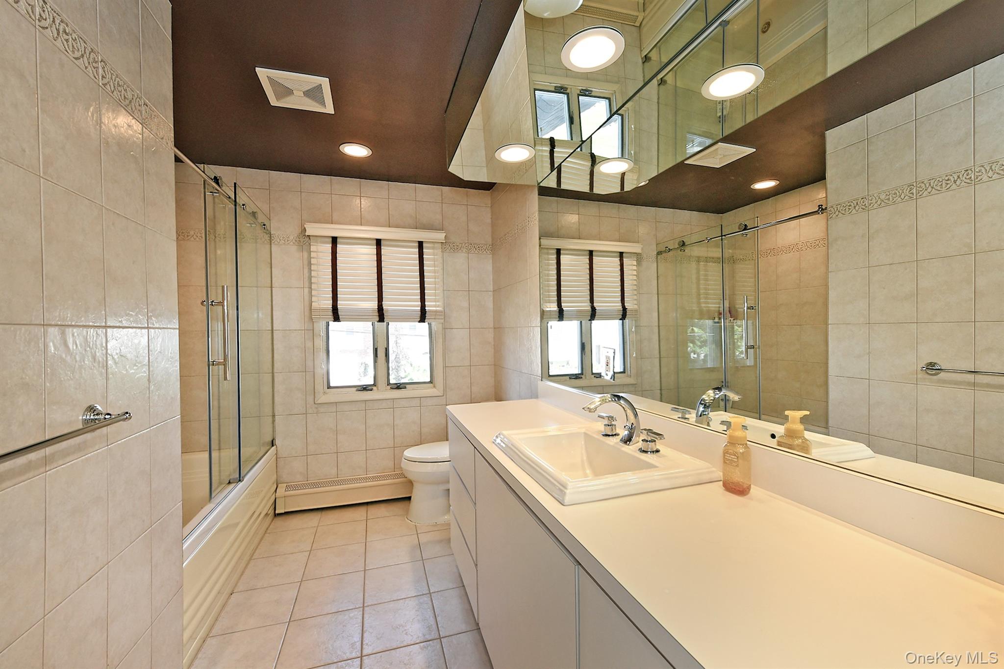 3142 Wynsum Avenue Property Photo 24