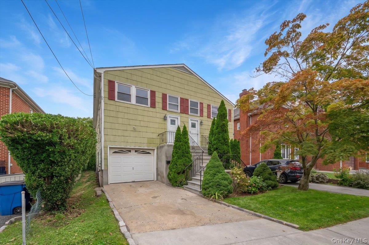 284 Park Avenue Left Side Property Photo 1
