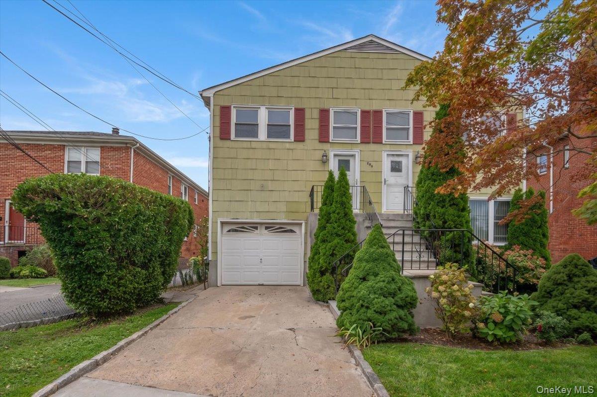 284 Park Avenue Left Side Property Photo 2