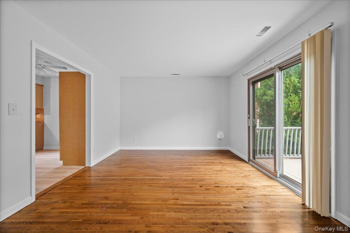 284 Park Avenue Left Side Property Photo 6
