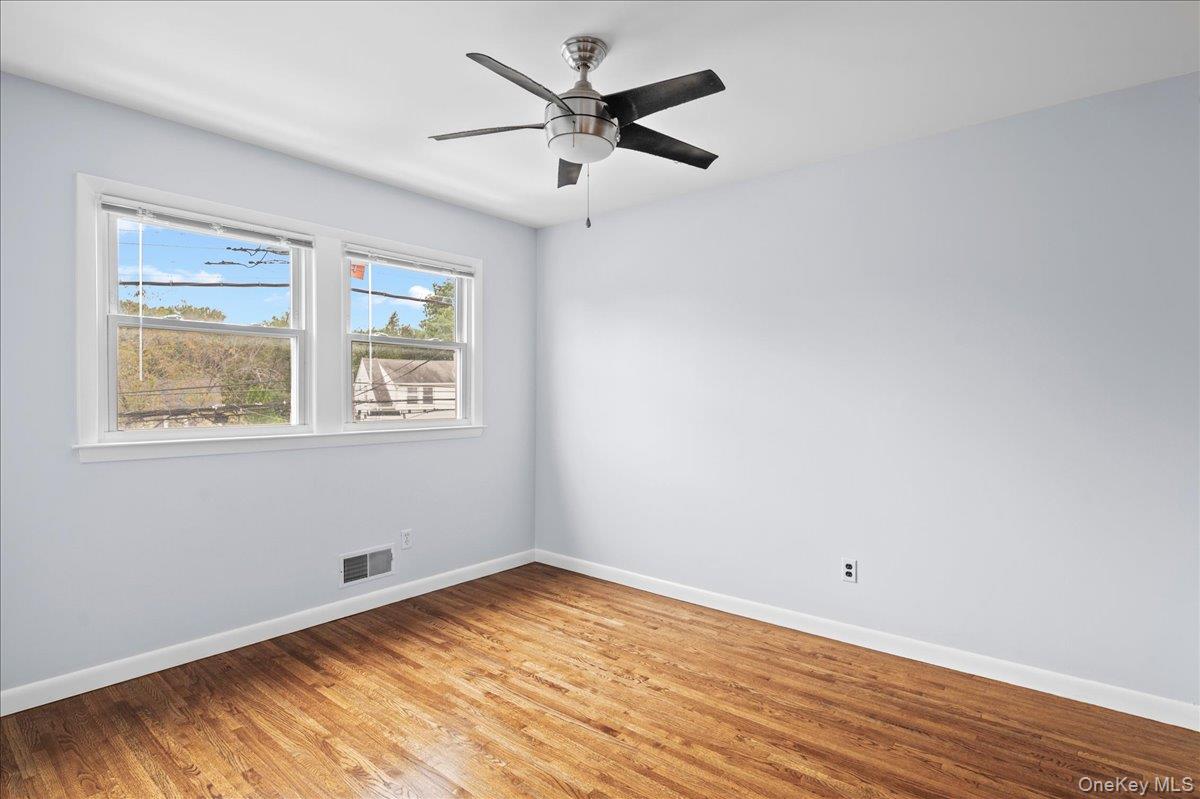 284 Park Avenue Left Side Property Photo 24