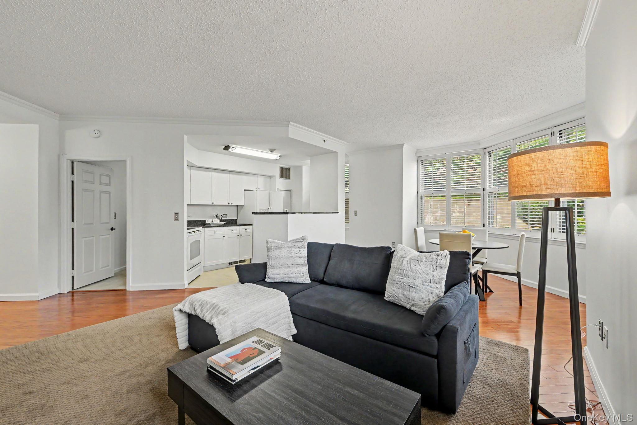 300 Mamaroneck Avenue 303 Property Photo 6