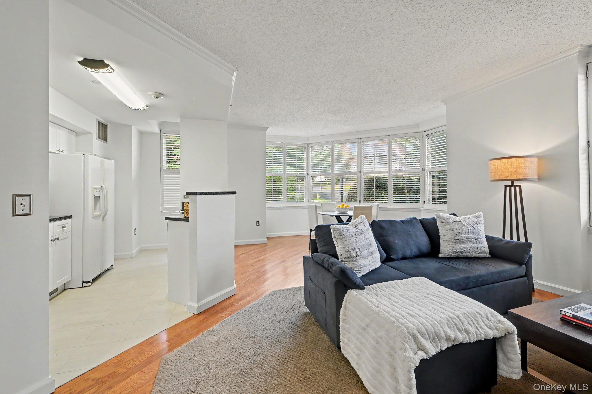 300 Mamaroneck Avenue 303 Property Photo 8