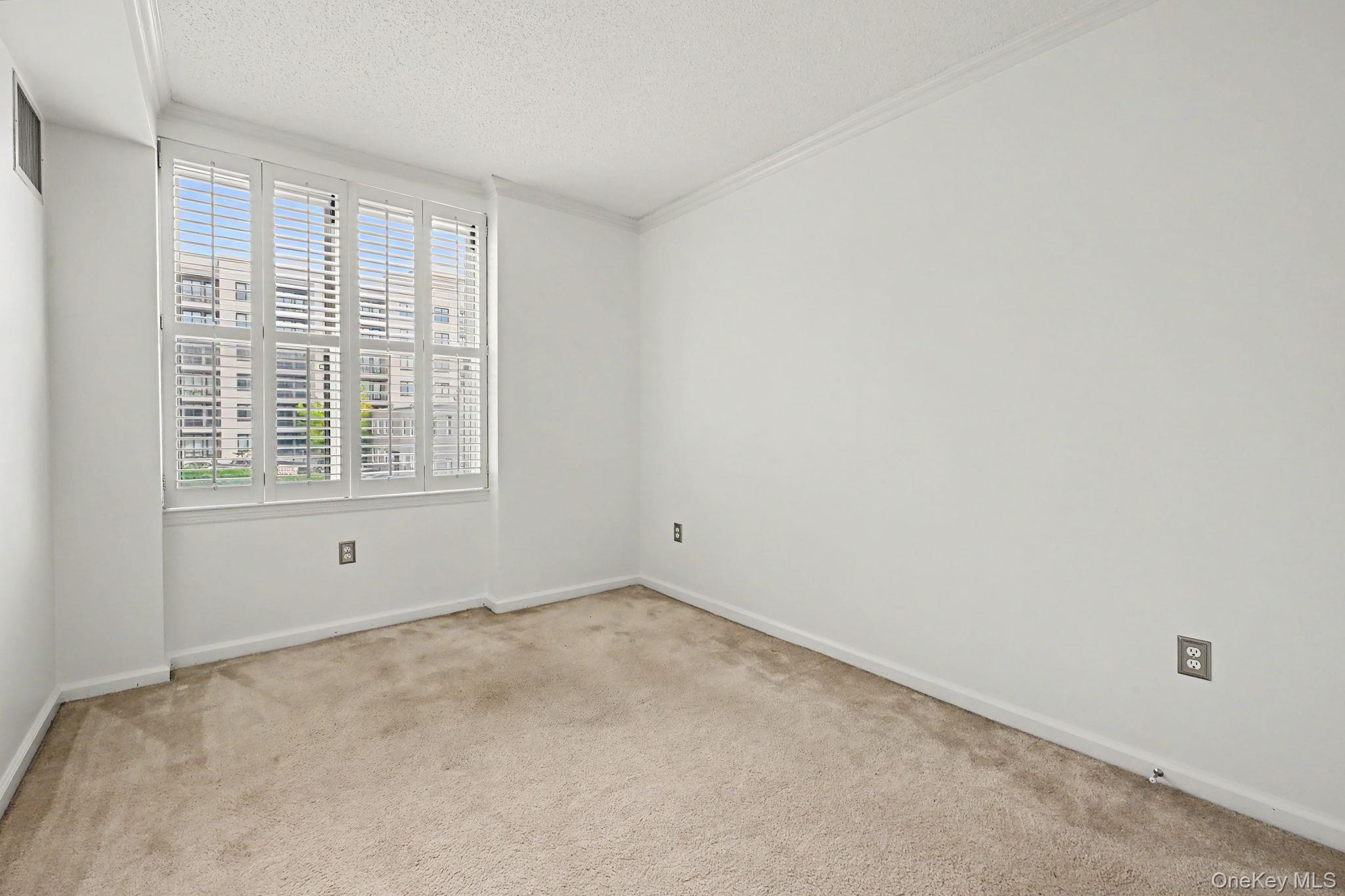 300 Mamaroneck Avenue 303 Property Photo 27