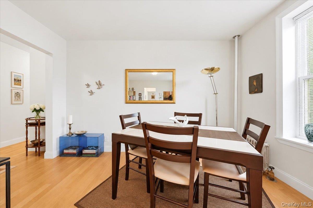 811 Walton Avenue E18 Property Photo 6