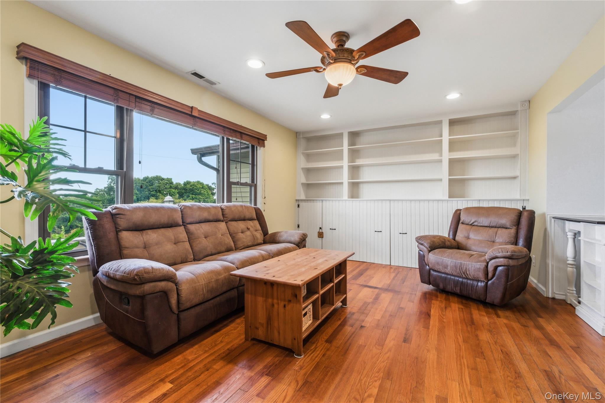 28 Hilltop Drive Property Photo 8