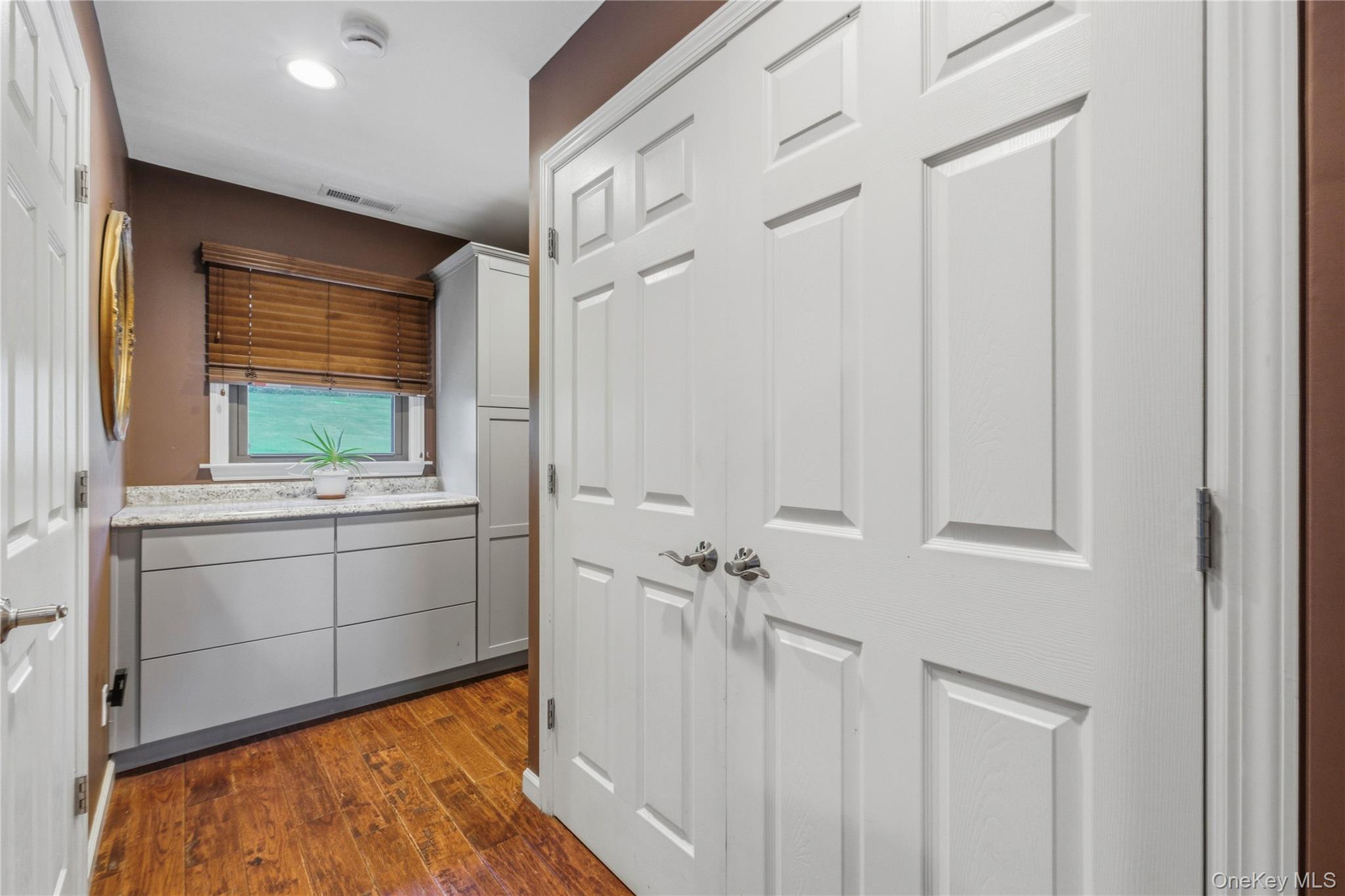 28 Hilltop Drive Property Photo 24