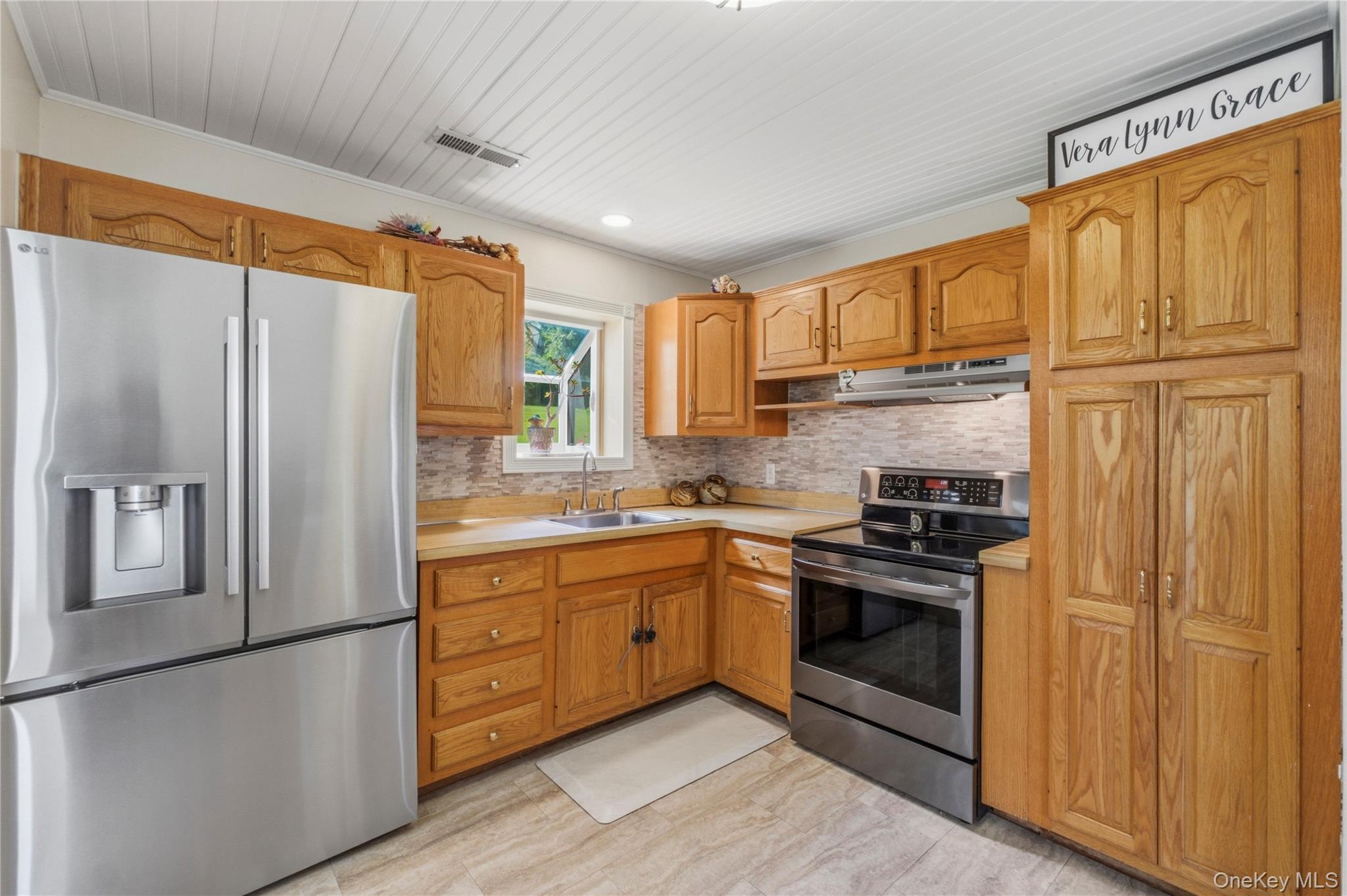28 Hilltop Drive Property Photo 26