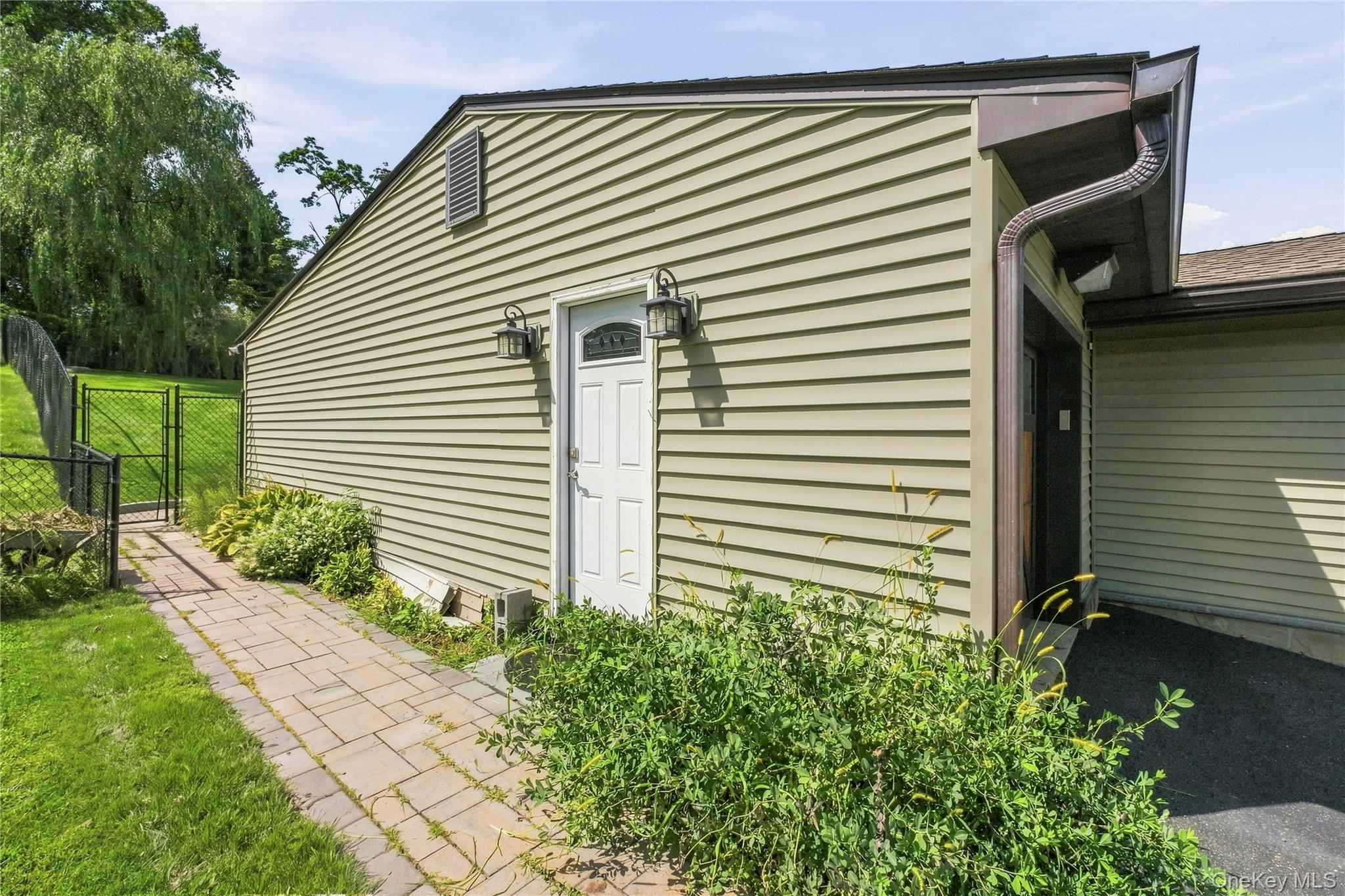 28 Hilltop Drive Property Photo 43