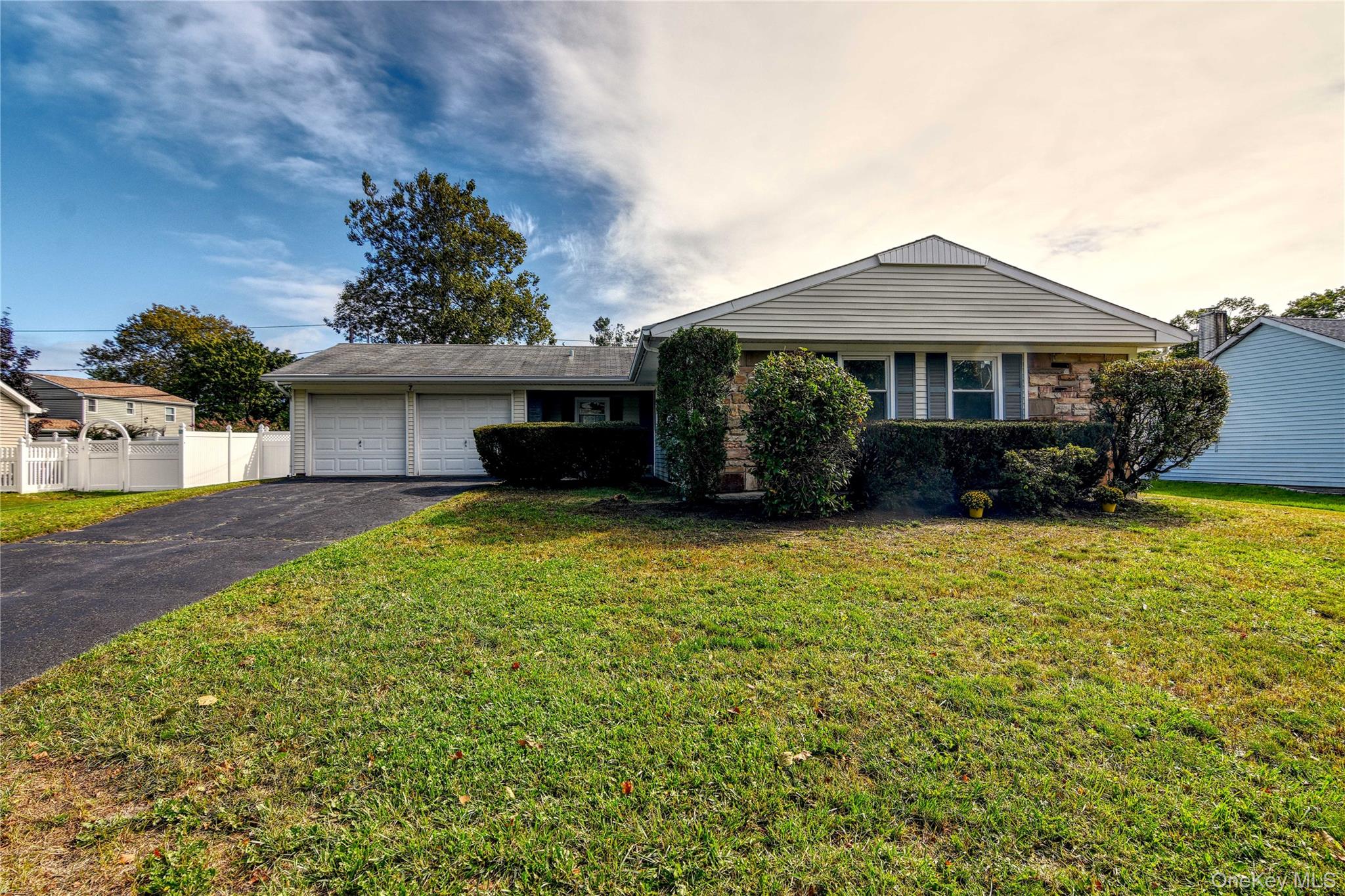 7 Tinder Lane Property Photo 1