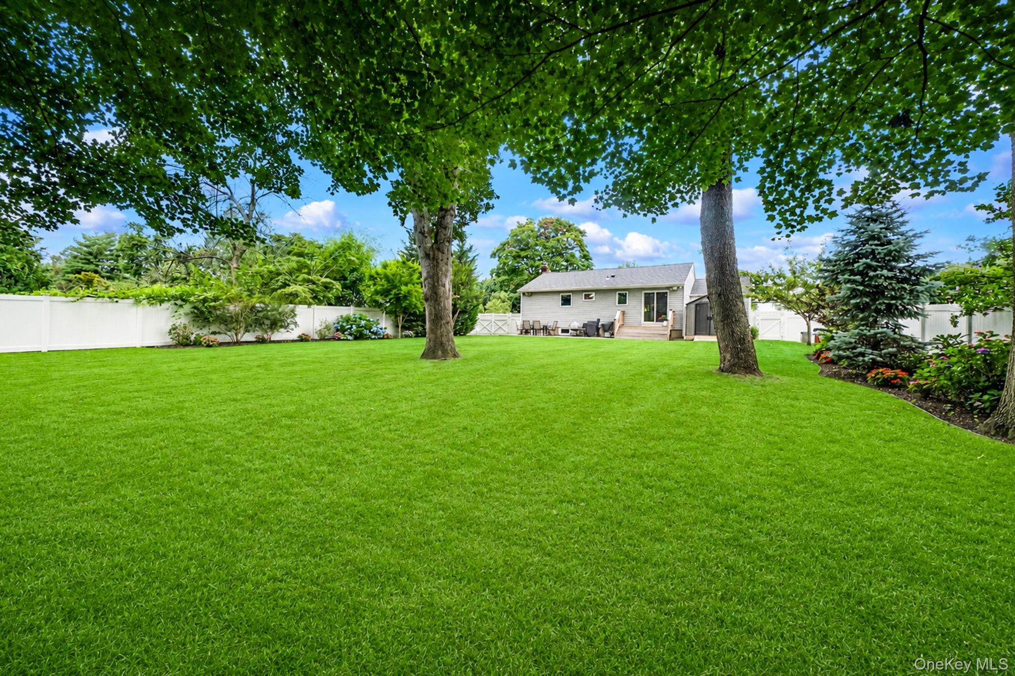 8 Gedney Avenue Property Photo 19