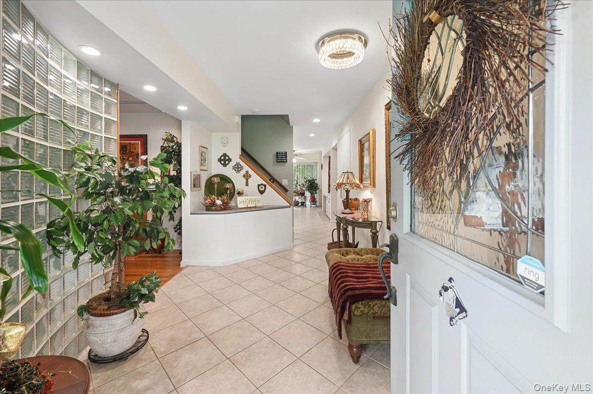 12 Berkshire Drive Property Photo 3