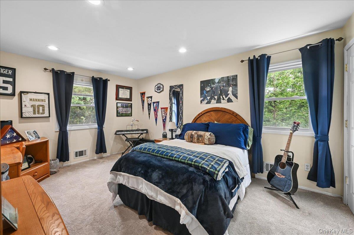 12 Berkshire Drive Property Photo 25