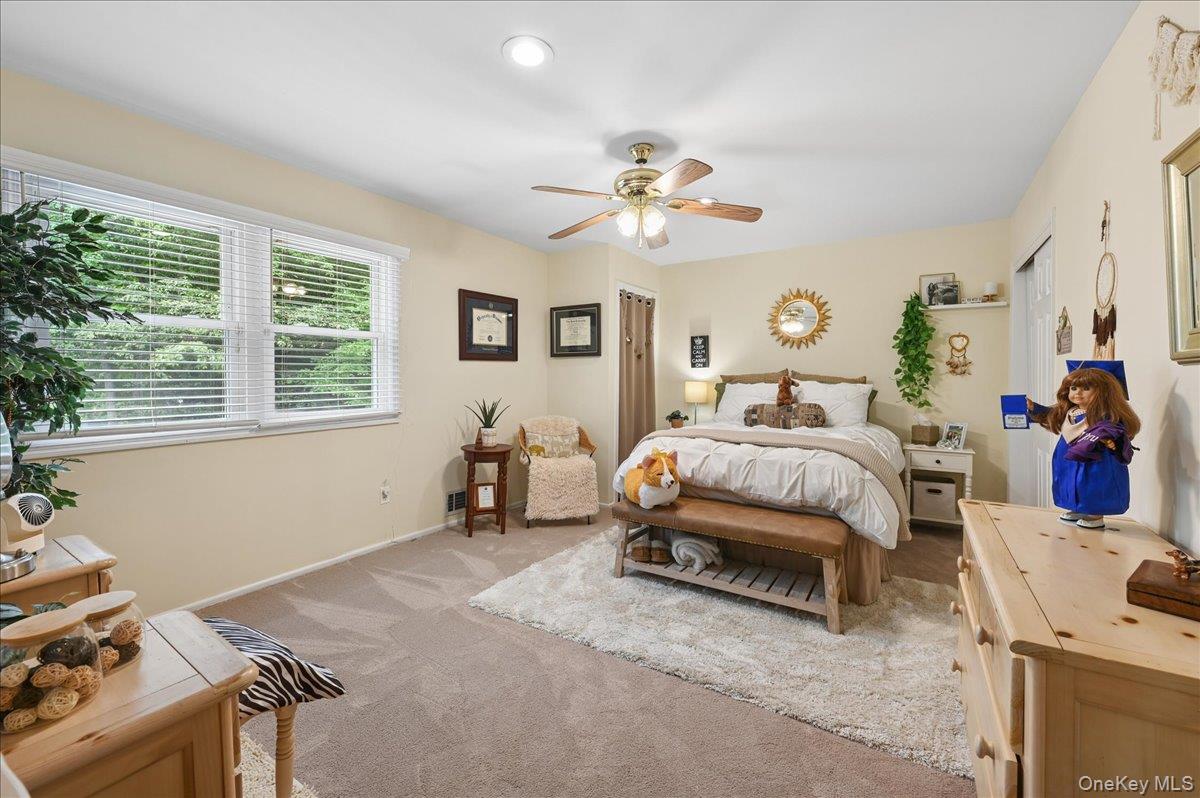 12 Berkshire Drive Property Photo 27