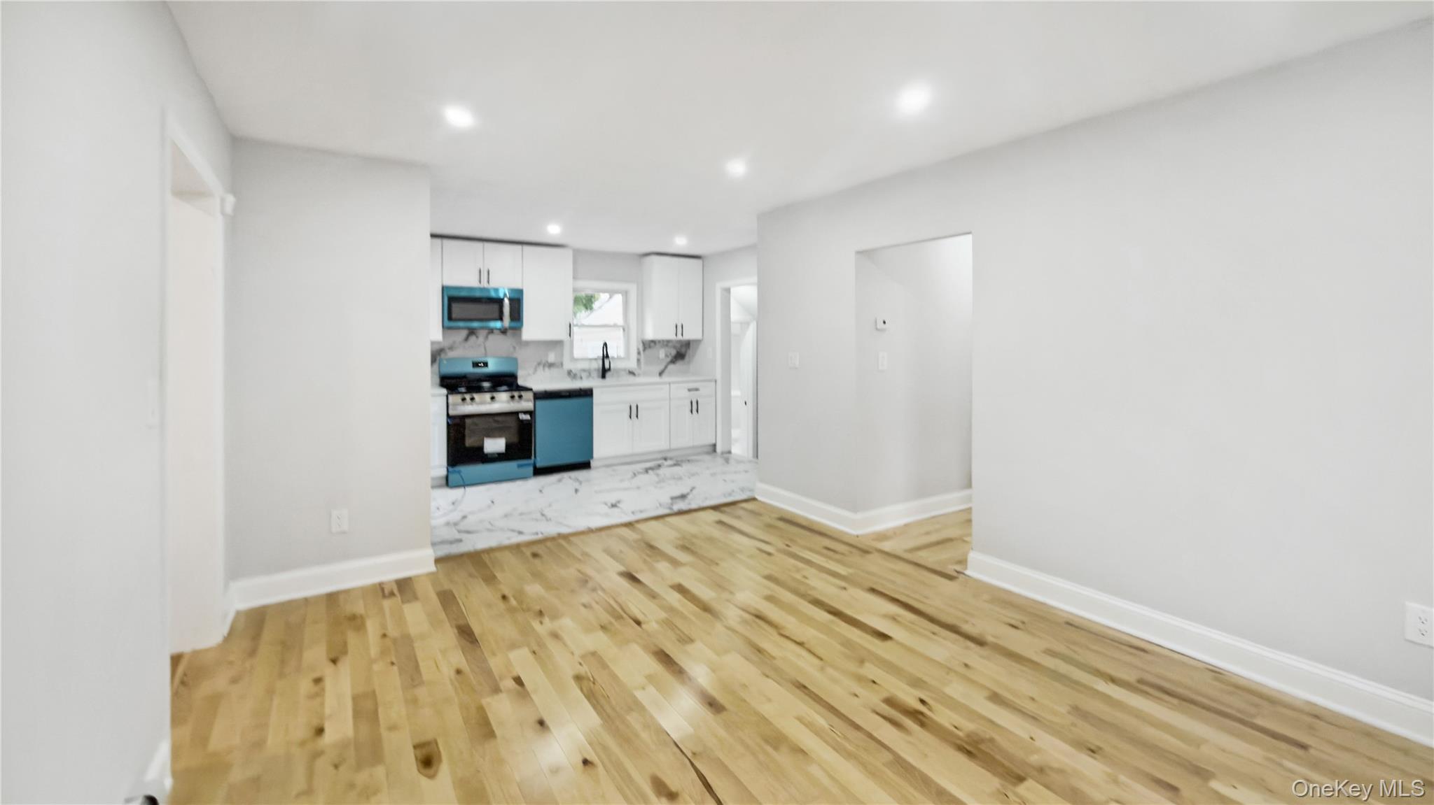 1180 Woodfield Road Property Photo 13