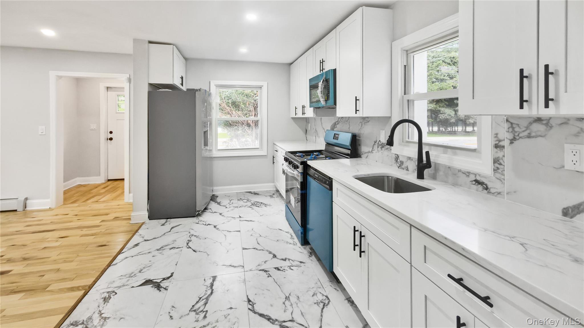1180 Woodfield Road Property Photo 17