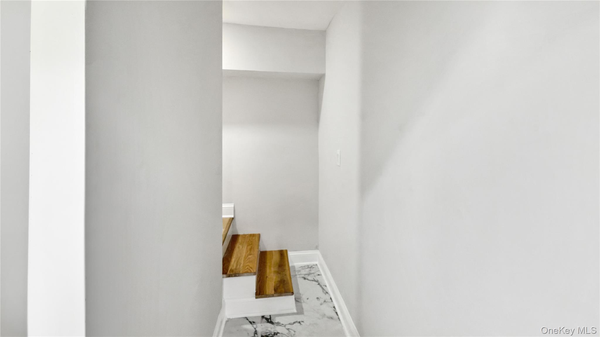 1180 Woodfield Road Property Photo 34