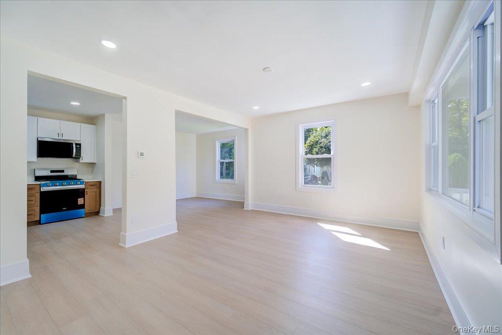 11 Maple Street Property Photo 2