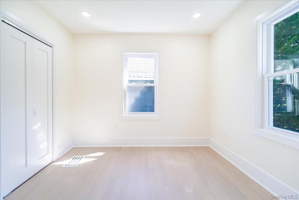 11 Maple Street Property Photo 12