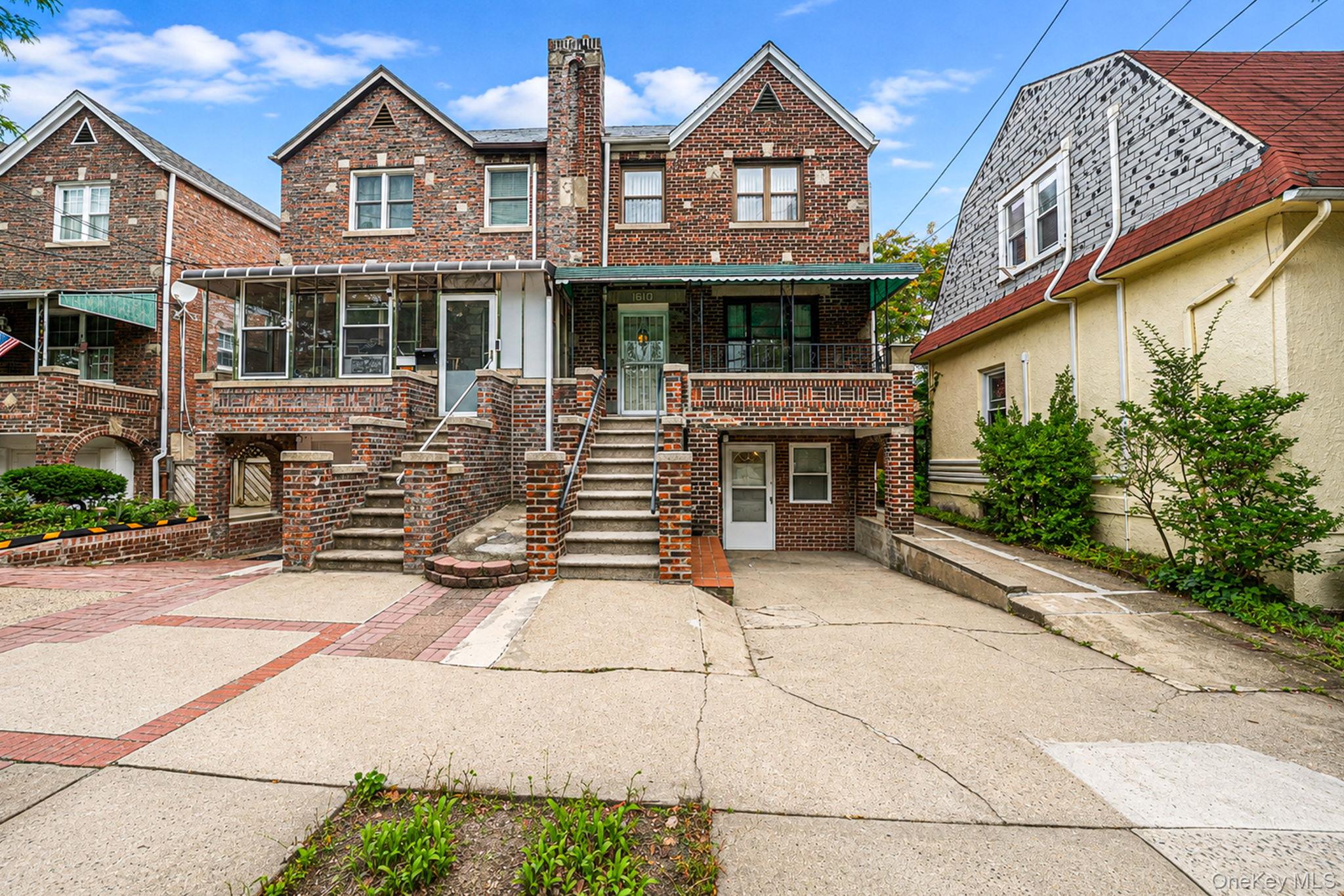 1610 Paulding Avenue Property Photo 1