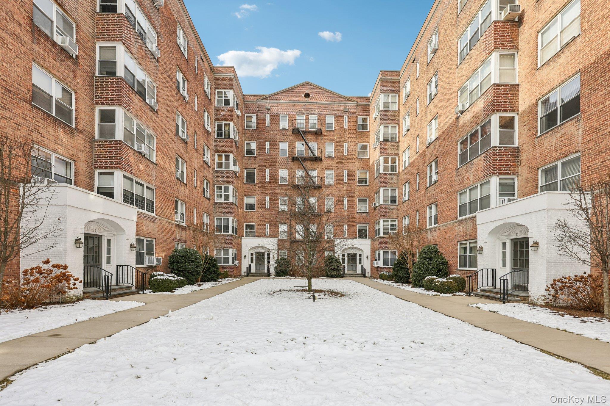 1 Bronxville Road 3s Property Photo 25