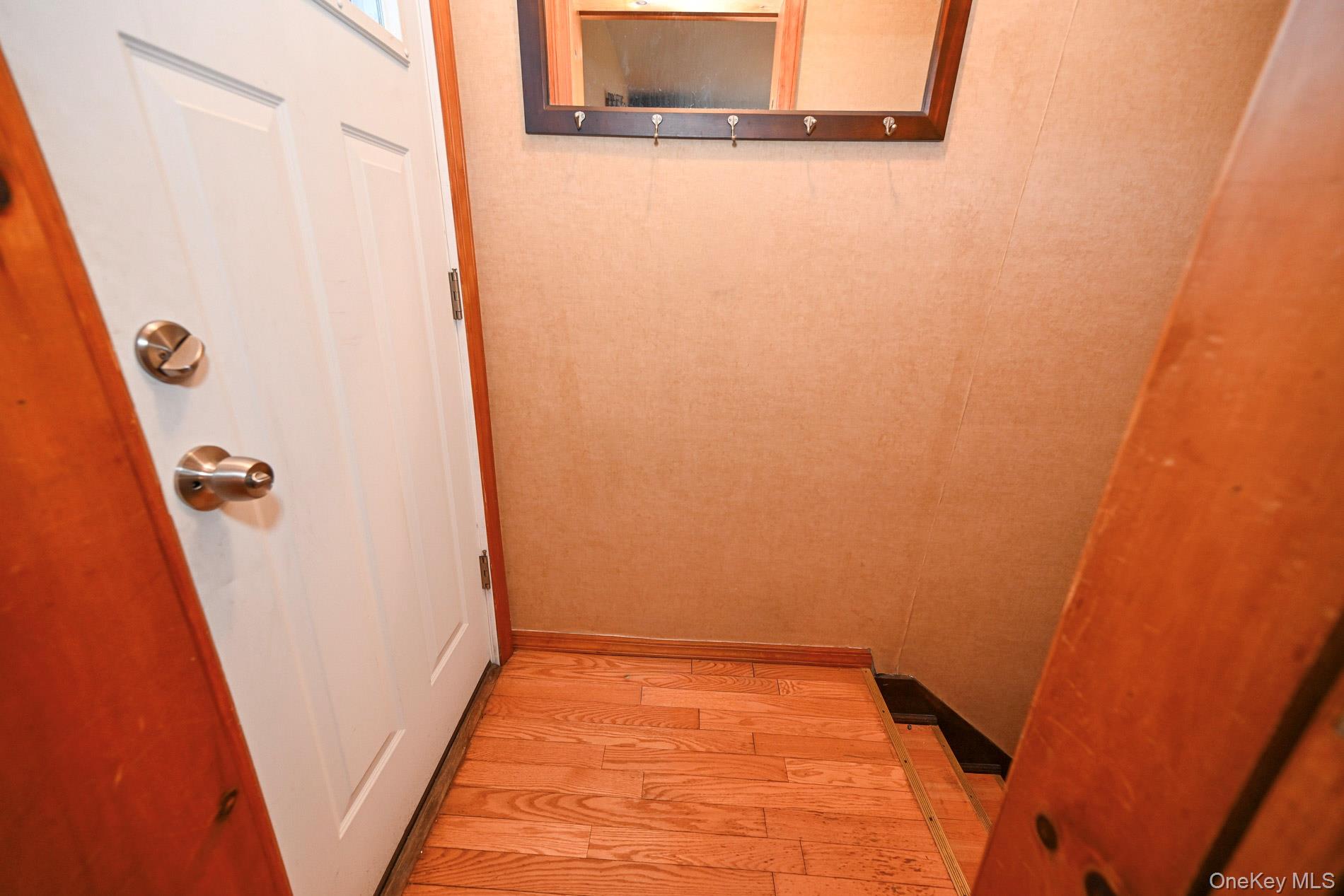 2297 Girard Place Property Photo 20