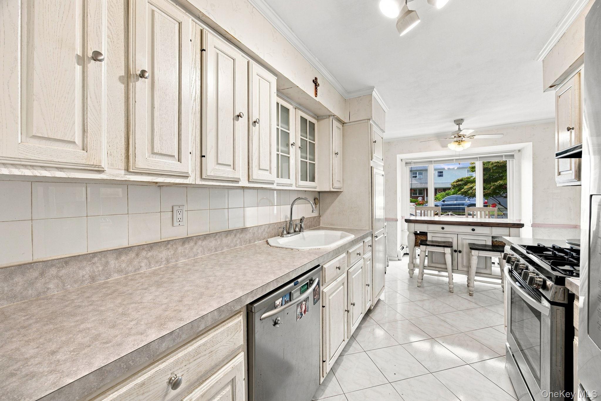 5 Conway Court Property Photo 10