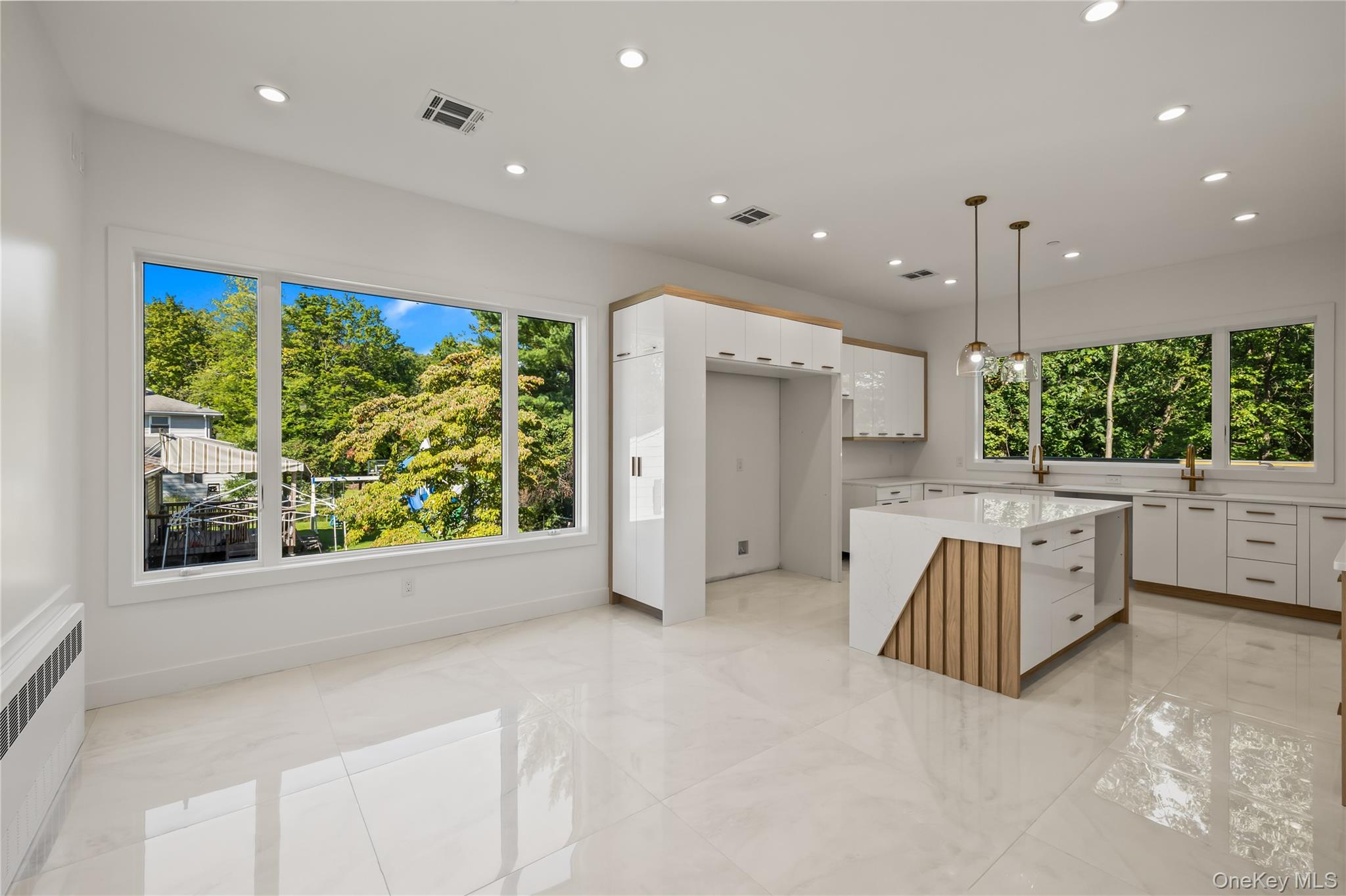 30 Northbrook Road 201 Property Photo 10