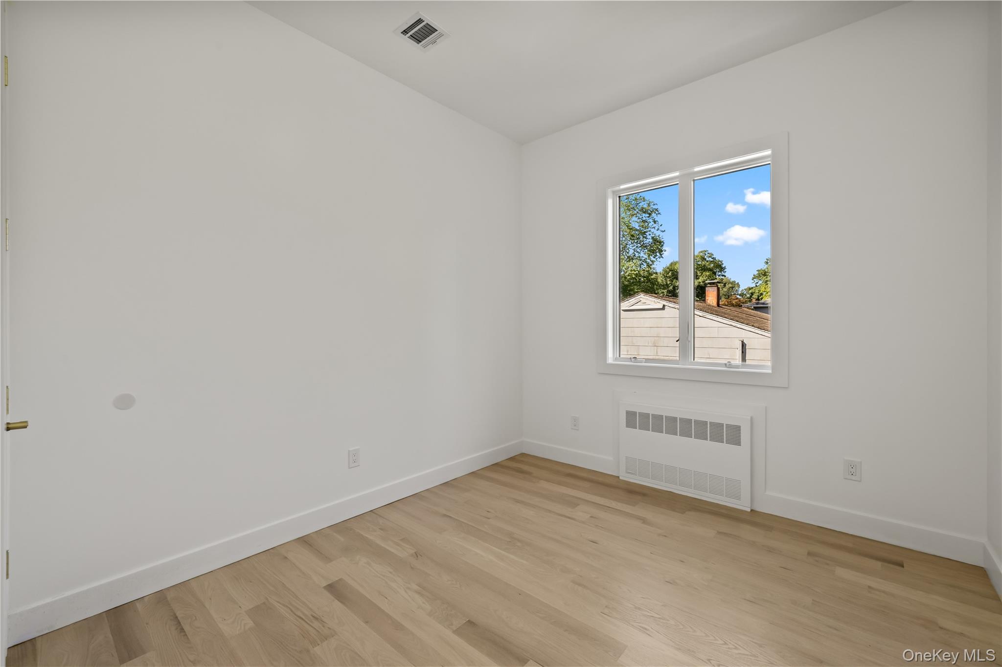 30 Northbrook Road 201 Property Photo 16