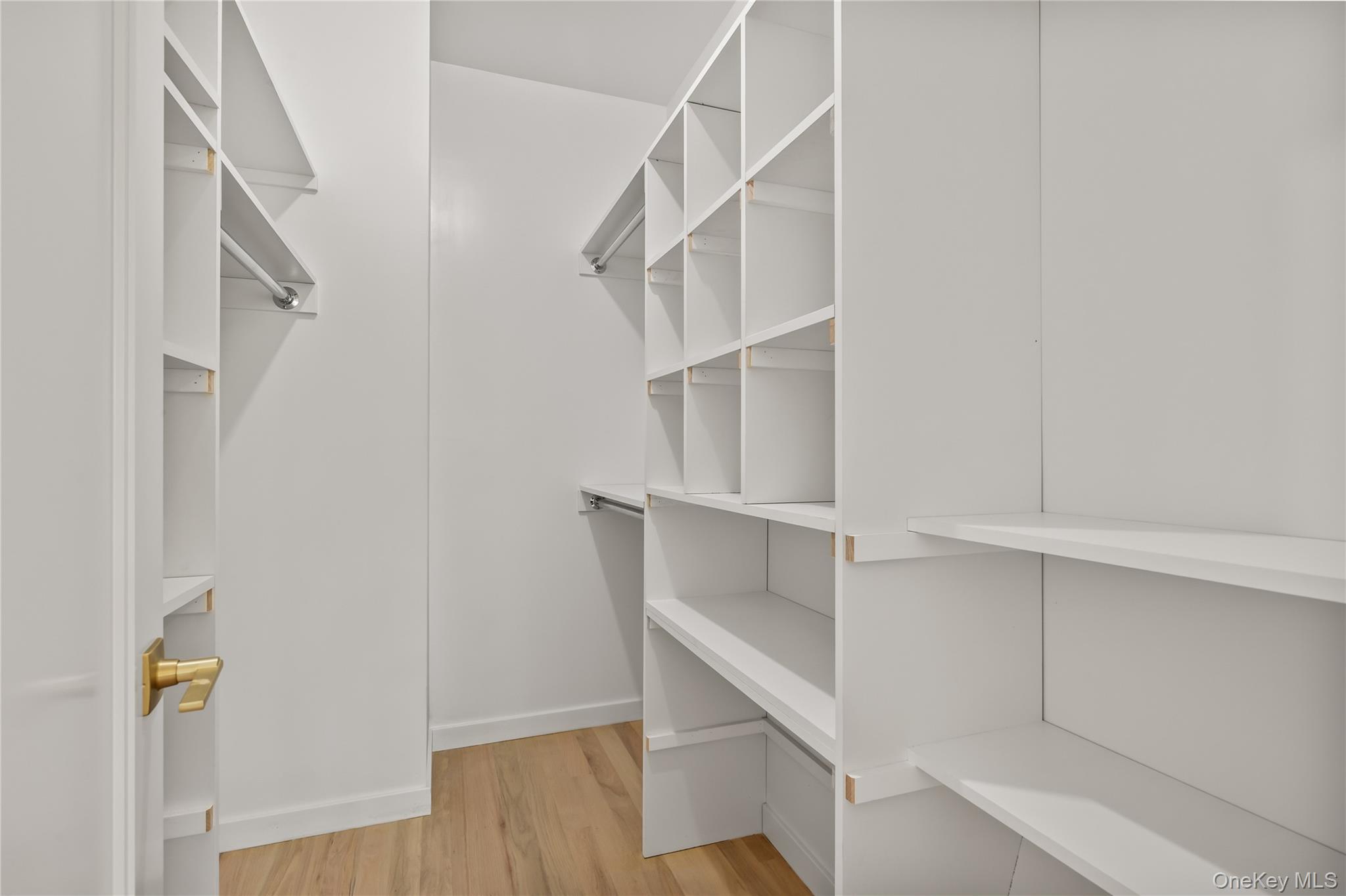 30 Northbrook Road 201 Property Photo 24