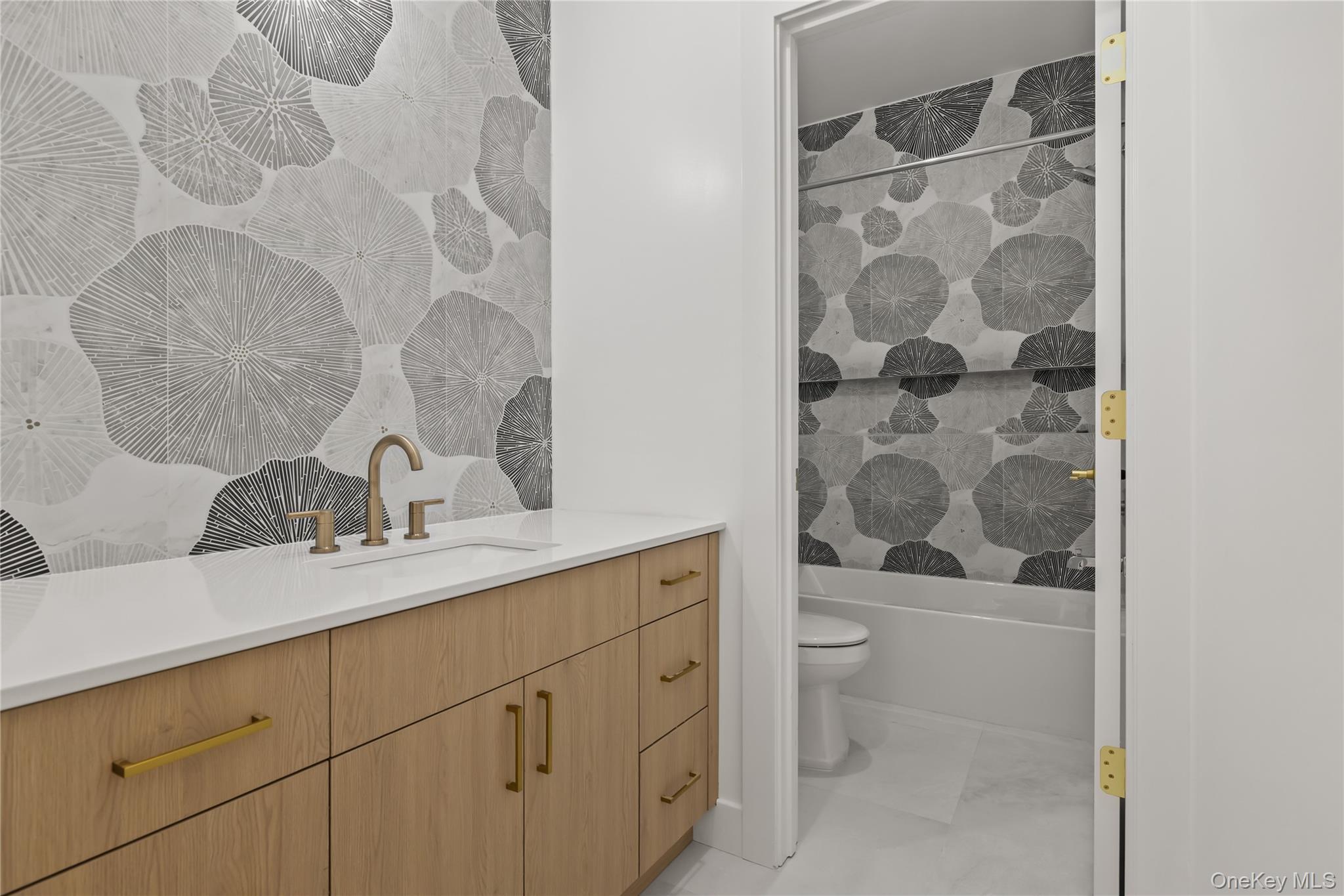 30 Northbrook Road 201 Property Photo 28