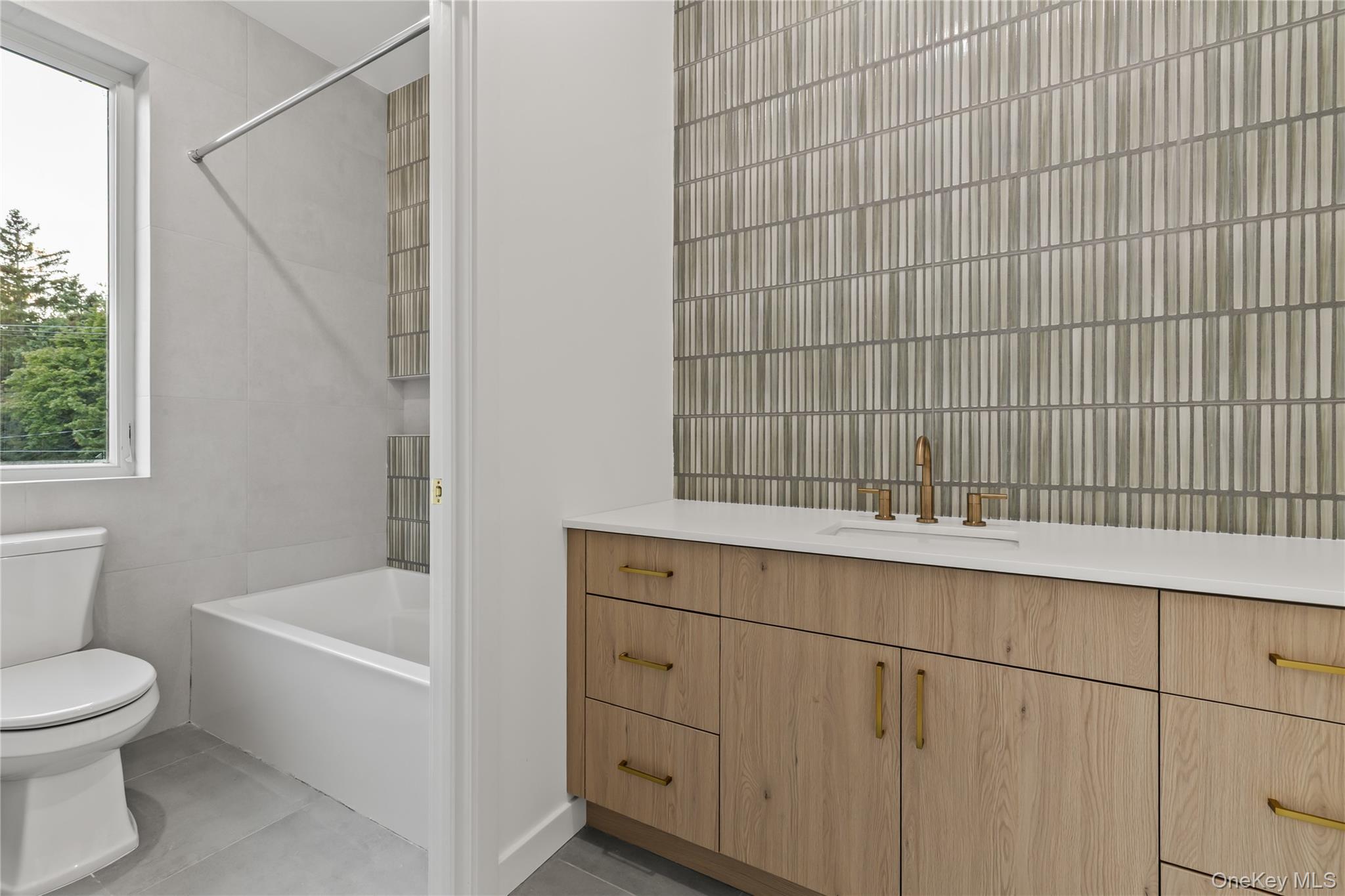 30 Northbrook Road 201 Property Photo 32