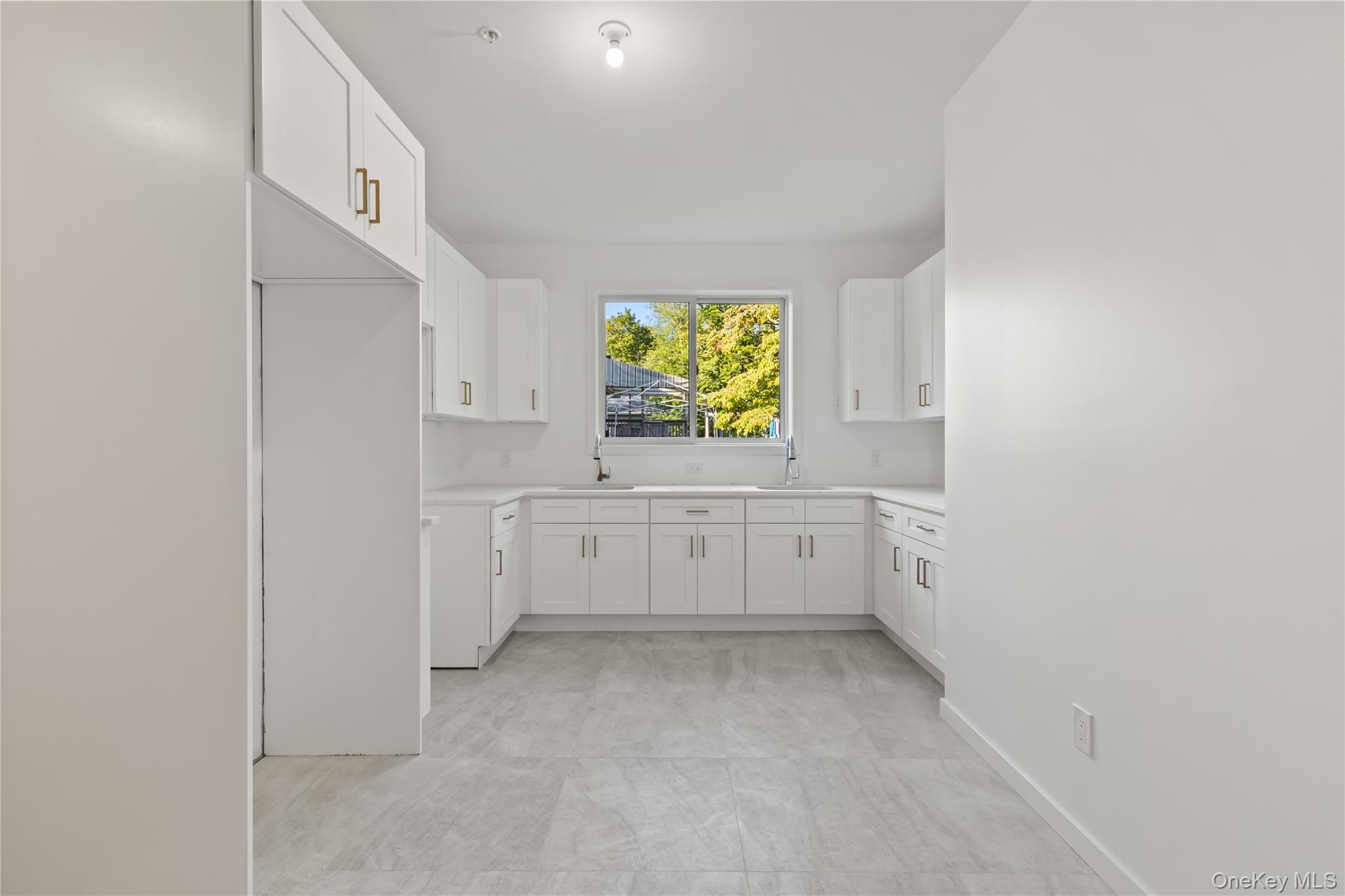 30 Northbrook Road 201 Property Photo 38