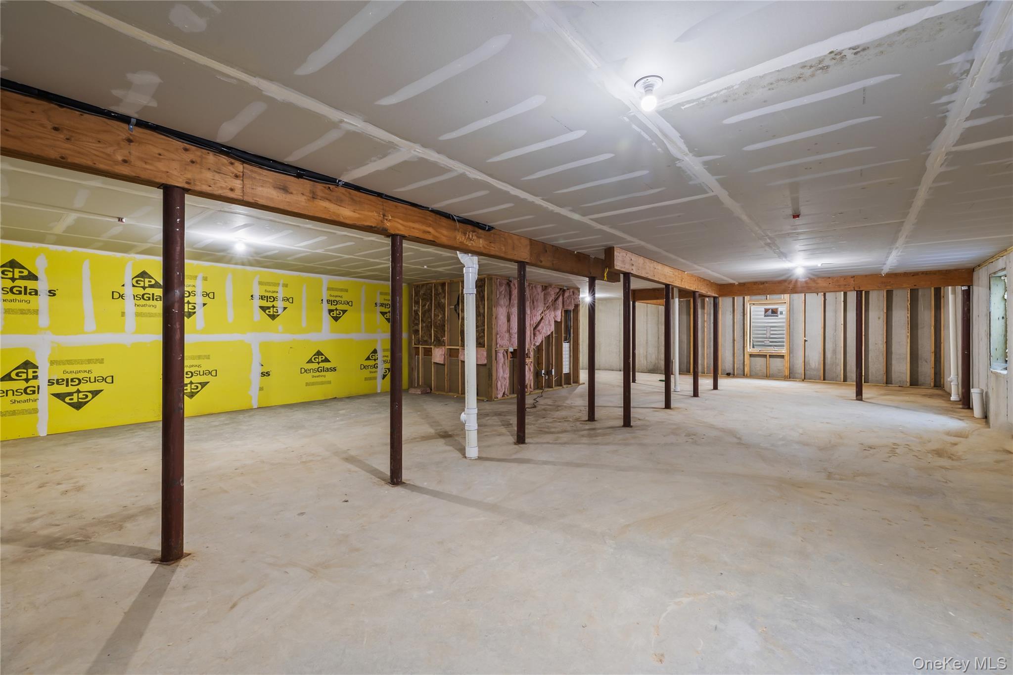 30 Northbrook Road 201 Property Photo 47