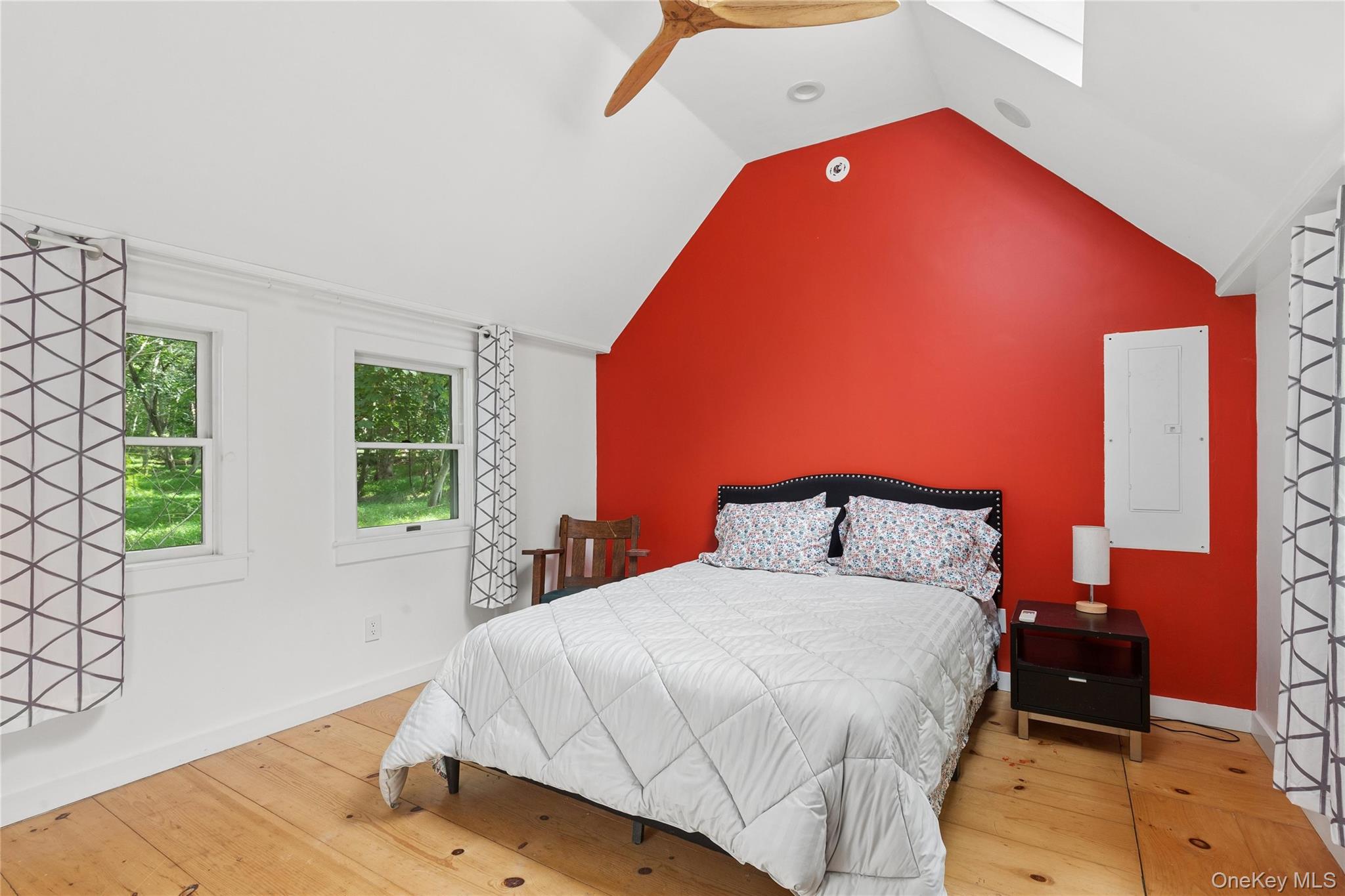10 Oak Lane Property Photo 9