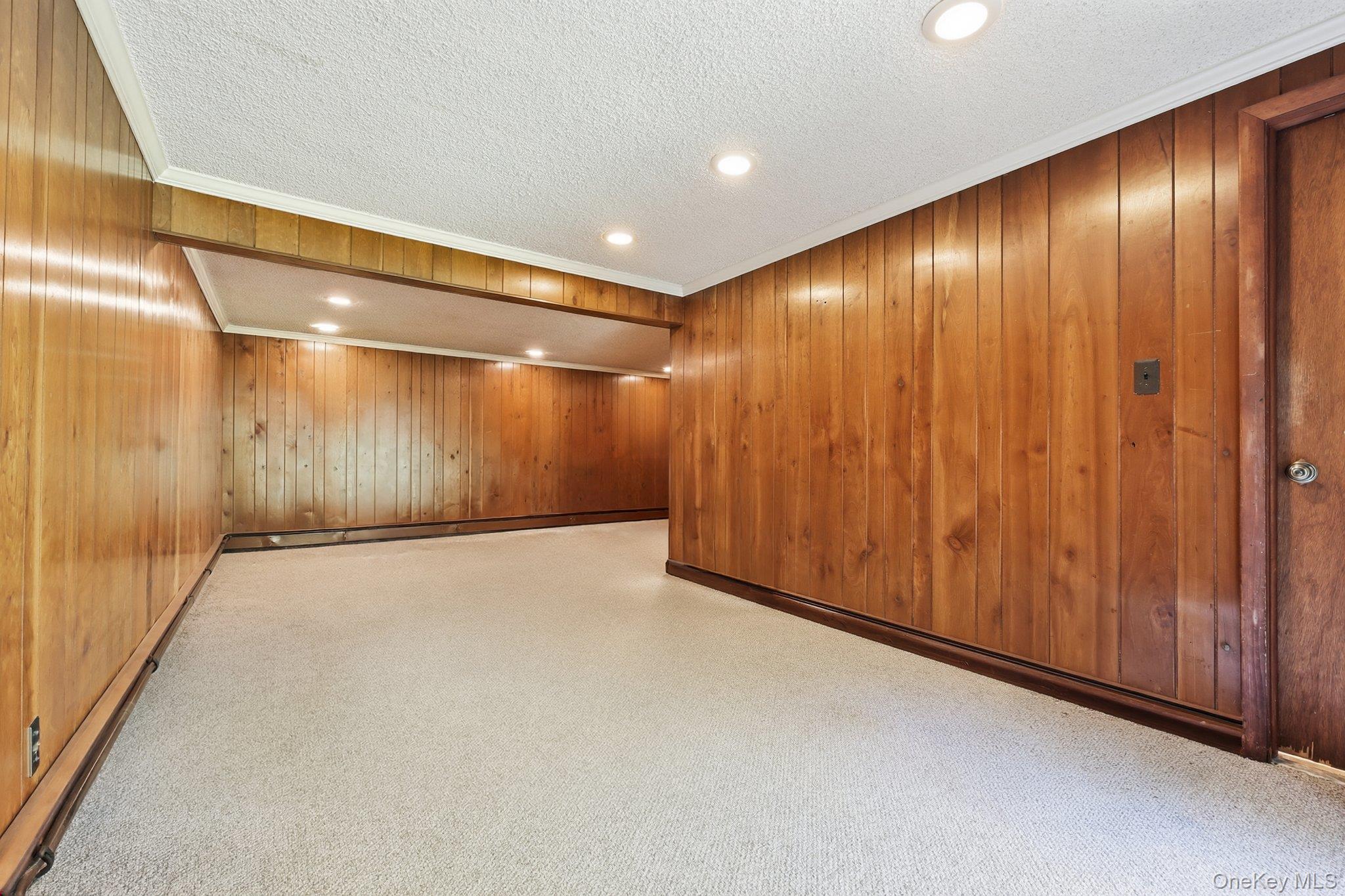 5 River Road Property Photo 17
