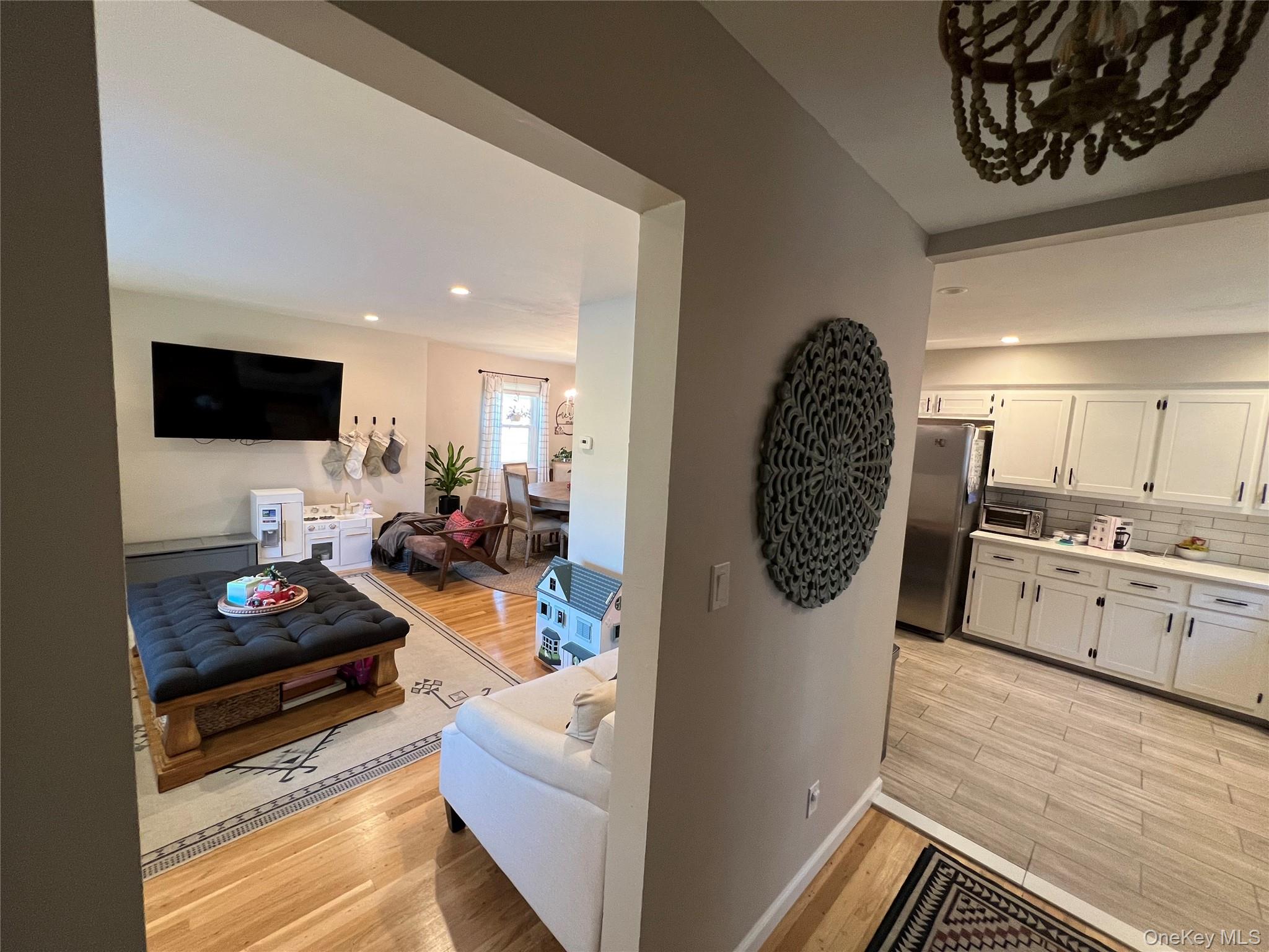 31 Roosevelt Place Property Photo 2