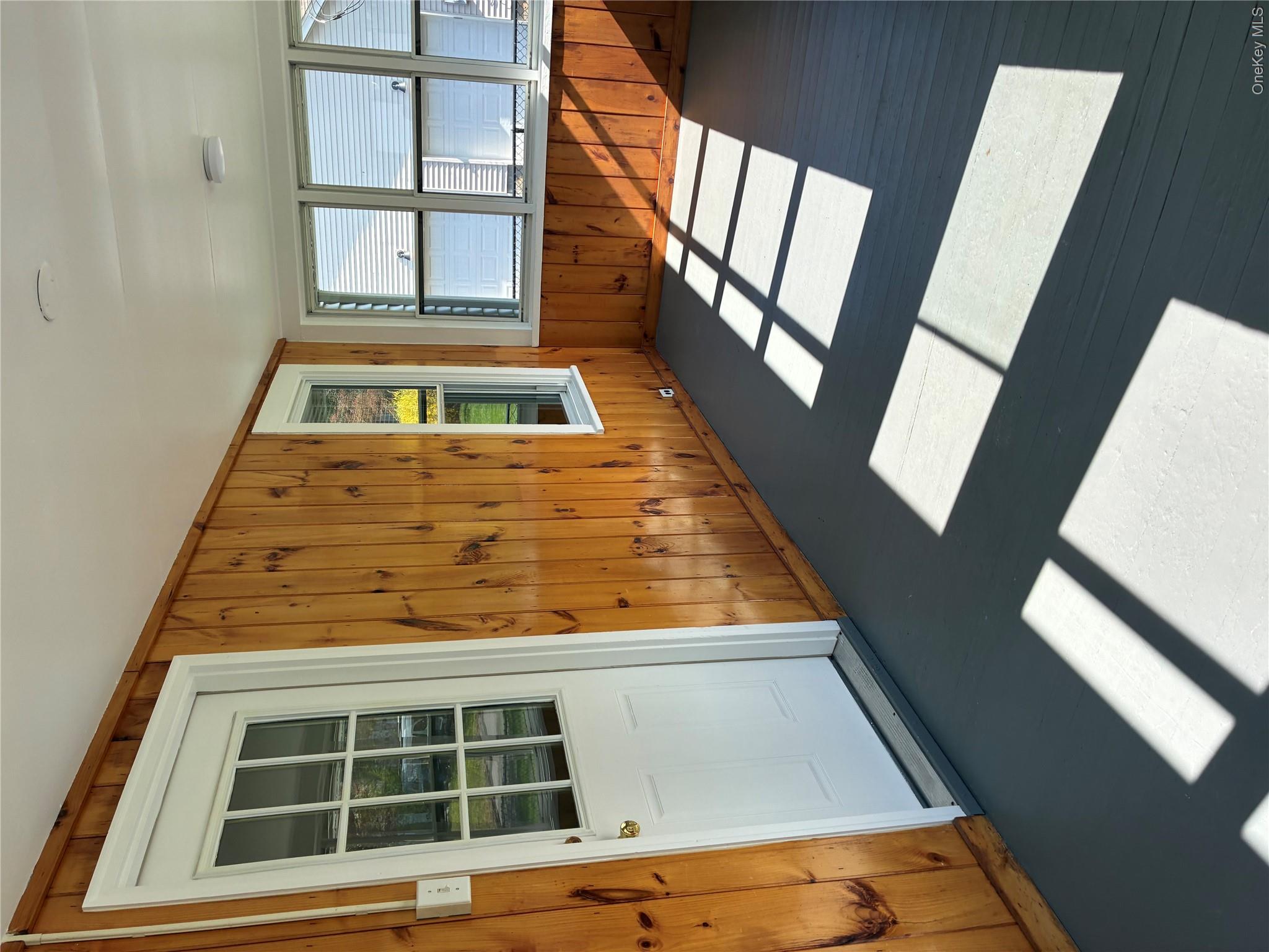 19 Sheridan Avenue Property Photo 2
