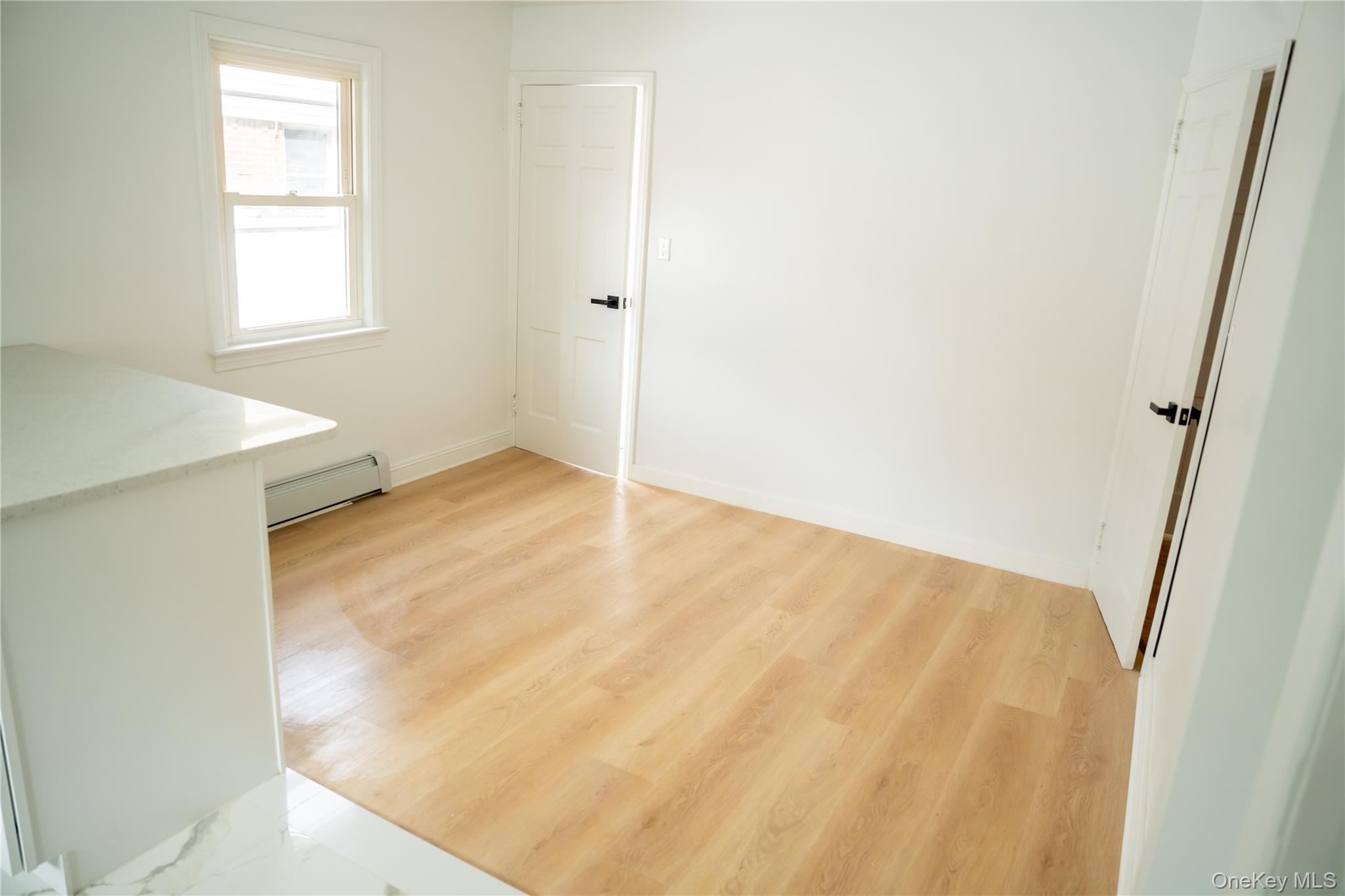 586 Stratford Road Property Photo 15