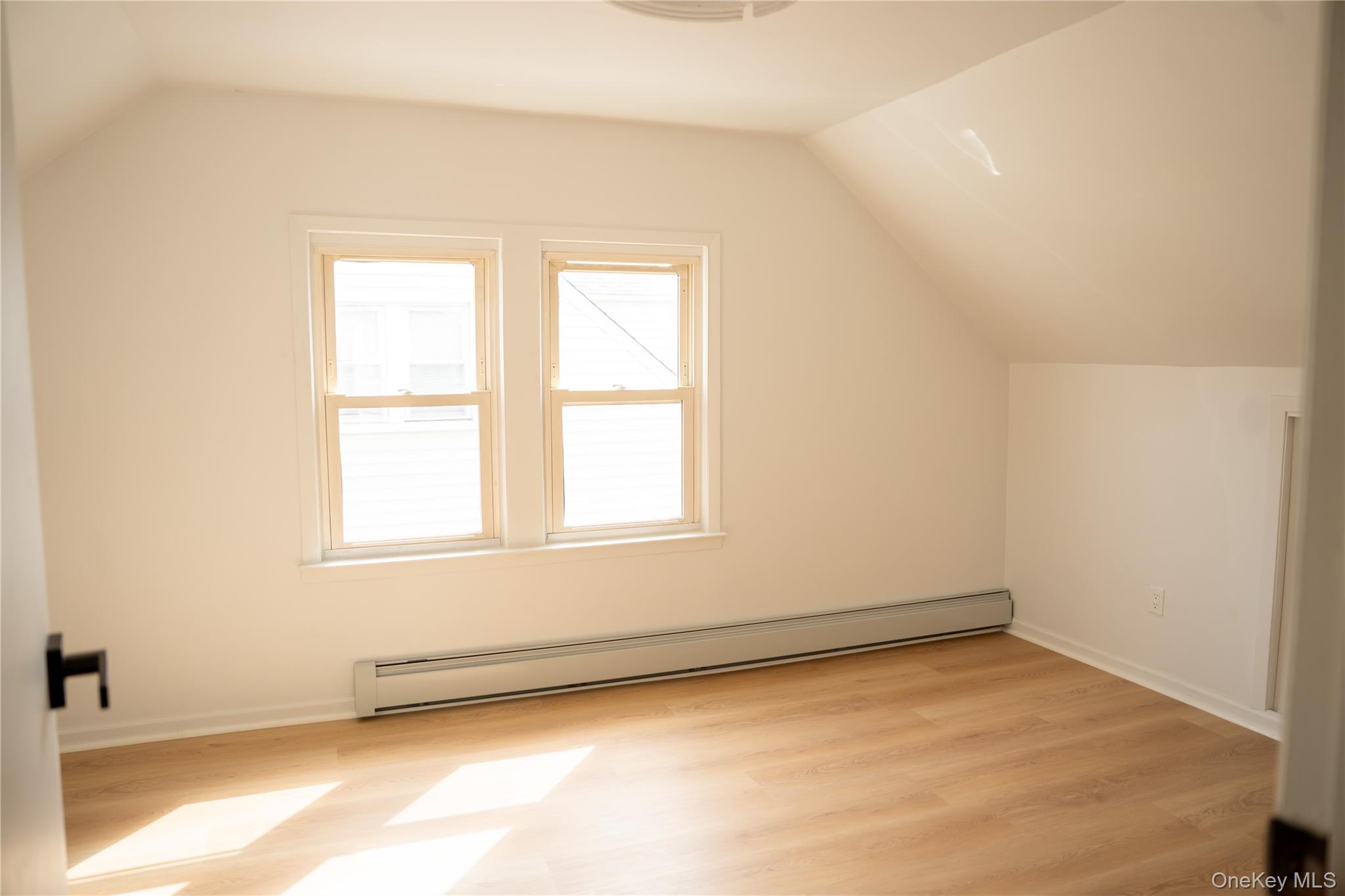 586 Stratford Road Property Photo 19