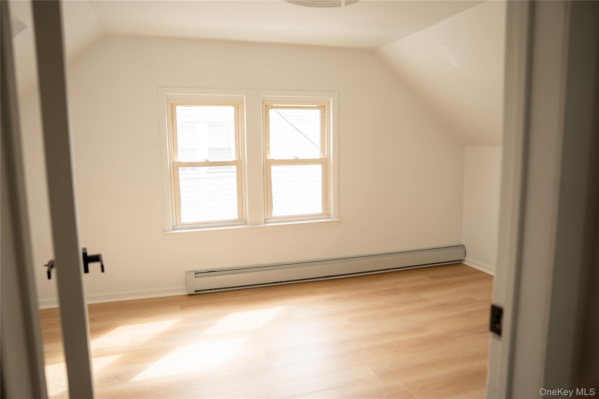 586 Stratford Road Property Photo 20