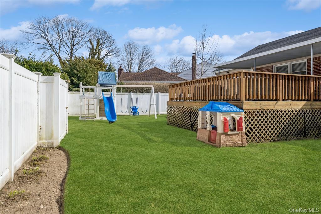 2841 Besade Court Property Photo 22