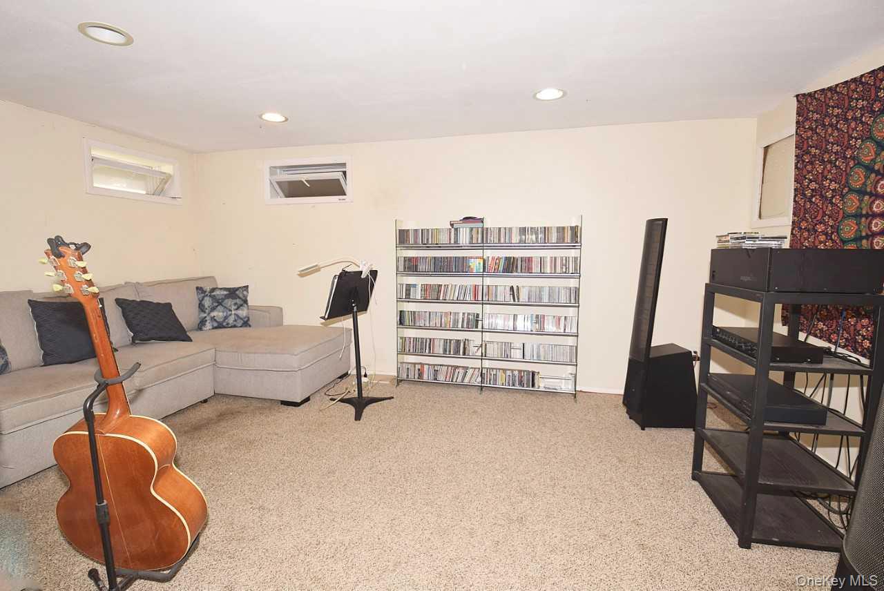 90 Cornell Drive Property Photo 18
