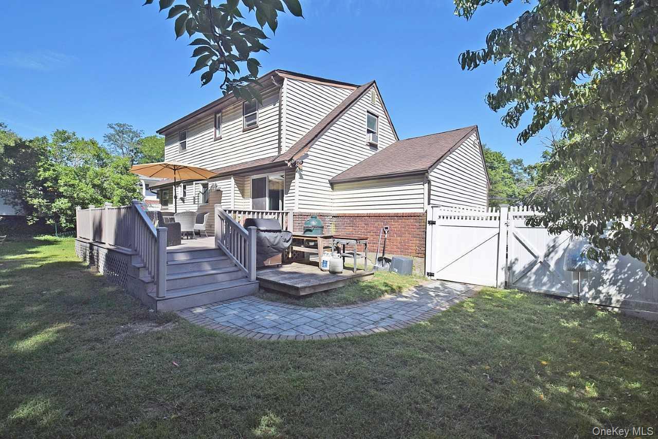 90 Cornell Drive Property Photo 21
