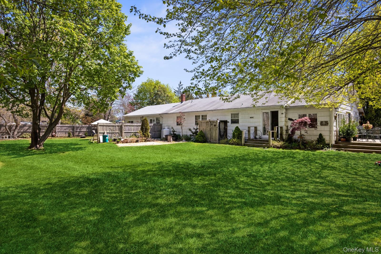 13 Booker Lane Property Photo 14